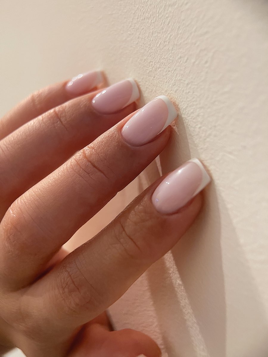 French Nail Art