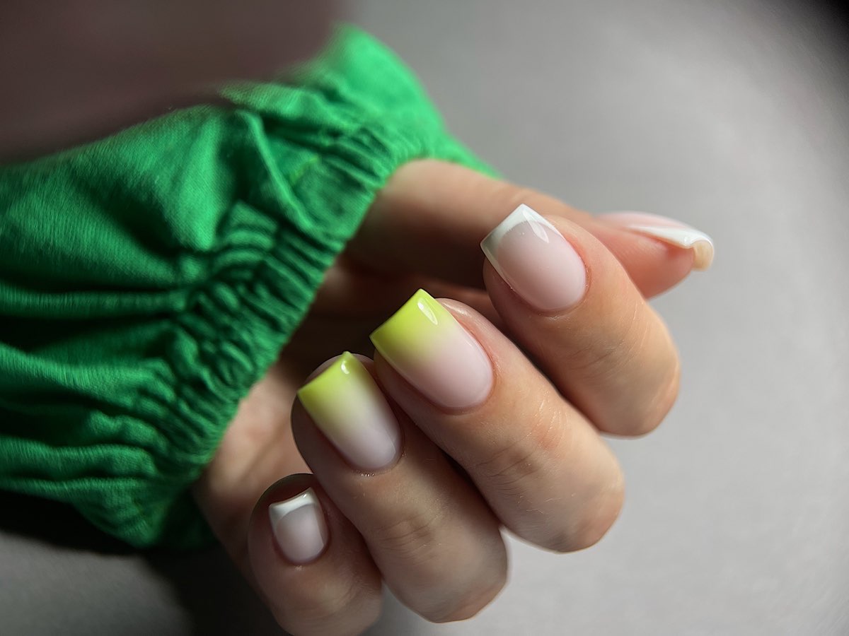 Ombre Nail Art