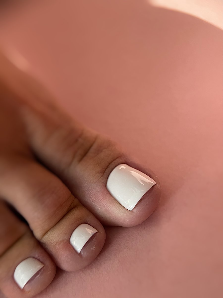 White Pedicure